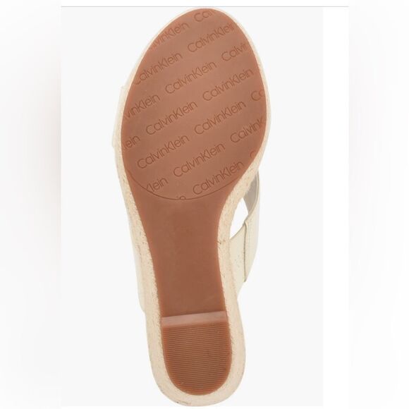 CALVIN KLEIN WOMEN’S WEDGE SANDALS IN CREAM NWOT SIZE SIX (6) SLIP ON ECHO - Picture 5 of 7
